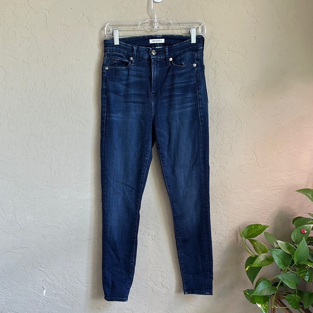 Good American Good Waist jeans size‎ 4/27 dark wash stretchy
